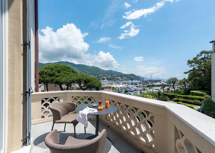 Porto Portofino Coast 아파트